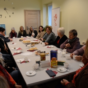 Miłe powietanie przez bibliotekarzy siemiatyckich. Na zdjęiu biblioteakrze oraz partnerzy .